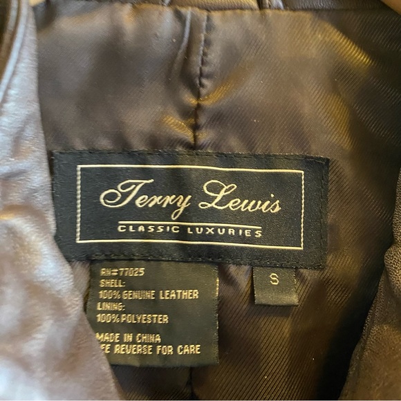 Terry Lewis Classic Luxuries Ruffle Leather Jacket Brown - Picture 4 of 7